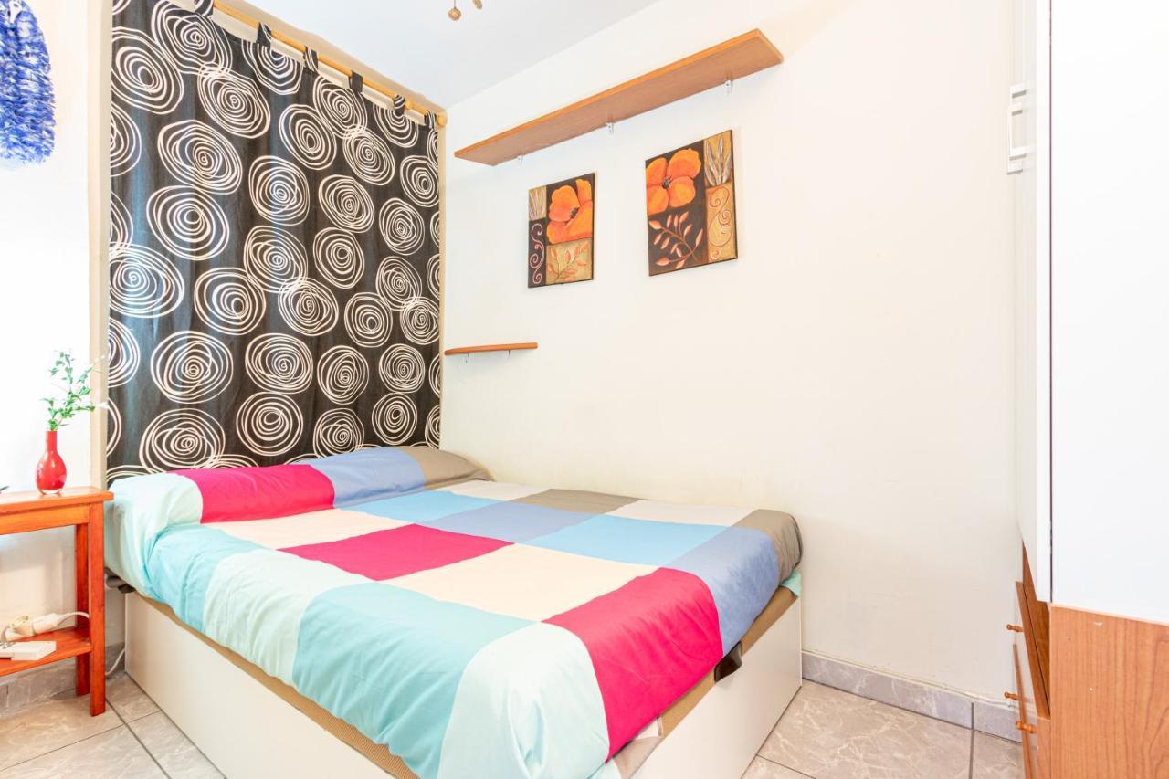 Apartamento Apartamento en la playa SANDRA 1, con WIFI, PARKING y CLIMA Rosas Exterior foto